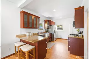 3310 Rucker Ave, Everett, WA 98201 - Photo 6