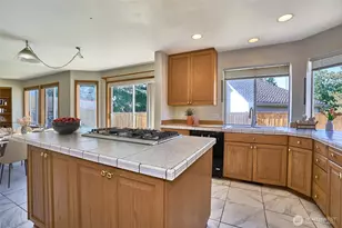 14542 SE 243rd Pl, Kent, WA 98042 - Photo 4