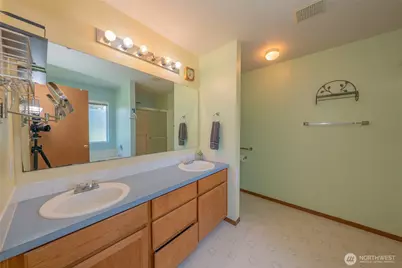 15301 105th Avenue SE, Yelm, WA 98597 - Photo 14