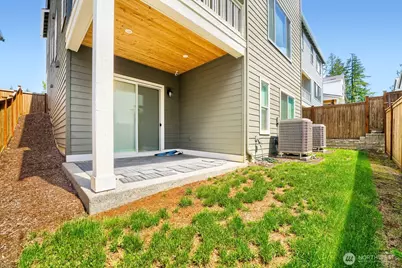 24503 NE 18th Street, Sammamish, WA 98074 - Photo 26