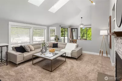8227 NE 166th Street, Kenmore, WA 98028 - Photo 4