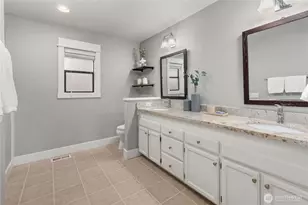 8227 NE 166th St, Kenmore, WA 98028 - Photo 16
