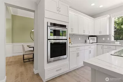 648 237th Place SE, Sammamish, WA 98074 - Photo 14