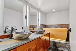 12019 Issaquah-Hobart Road Southeast, Issaquah, WA 98027 - Photo 16