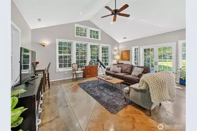 12019 Issaquah-Hobart Road SE, Issaquah, WA 98027 - Photo 22