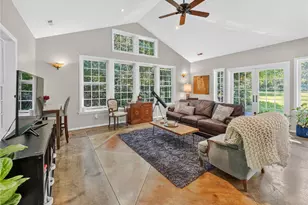 12019 Issaquah-Hobart Road Southeast, Issaquah, WA 98027 - Photo 22
