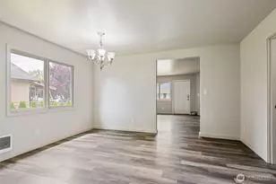 820 N 1st Ave, Kelso, WA 98626 - Photo 14