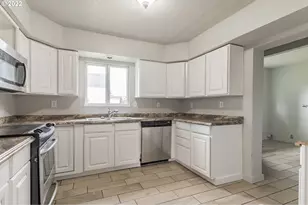 820 N 1st Ave, Kelso, WA 98626 - Photo 22