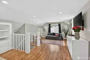 321 NW 78th St, Seattle, WA 98117 - Photo 22