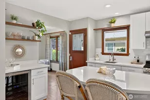 321 NW 78th St, Seattle, WA 98117 - Photo 12