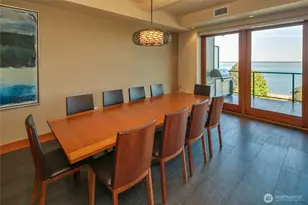 472 S State St, Bellingham, WA 98225 - Photo 16