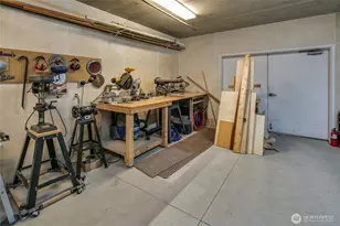 472 S State St, Bellingham, WA 98225 - Photo 28