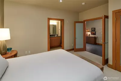 472 S State Street #204, Bellingham, WA 98225 - Photo 10