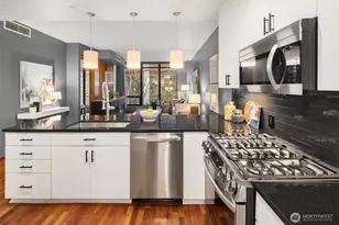 2716 Elliott Ave, Seattle, WA 98121 - Photo 20