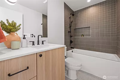 3024 NE 95th Street, Seattle, WA 98115 - Photo 16