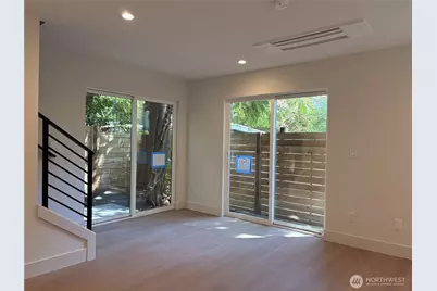 3024 NE 95th Street, Seattle, WA 98115 - Photo 6