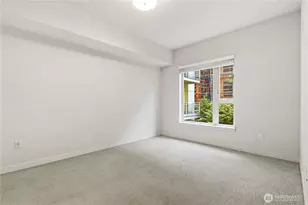 1760 NW 56th St, Seattle, WA 98107 - Photo 8