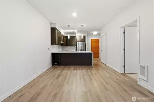 1760 NW 56th St, Seattle, WA 98107 - Photo 16