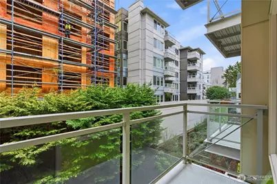 1760 NW 56th Street #311, Seattle, WA 98107 - Photo 18