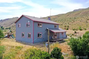 1073 Old Hwy 97, Brewster, WA 98812 - Photo 6