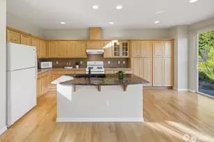 24036 NE Adair Rd, Redmond, WA 98053 - Photo 14