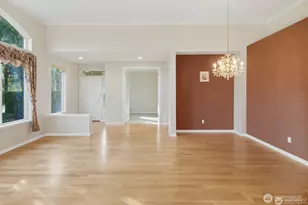 24036 NE Adair Rd, Redmond, WA 98053 - Photo 6