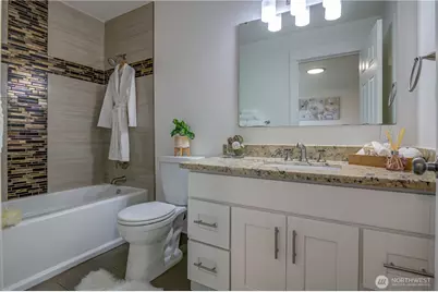 8630 44th Avenue S, Seattle, WA 98118 - Photo 14