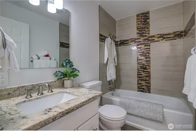 8630 44th Avenue S, Seattle, WA 98118 - Photo 10