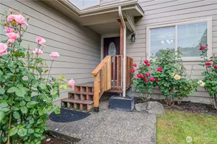 8630 44th Ave S, Seattle, WA 98118 - Photo 2