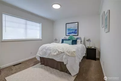 8630 44th Avenue S, Seattle, WA 98118 - Photo 12