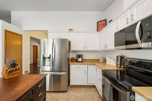 9193 SE Willock Rd, Olalla, WA 98359 - Photo 12