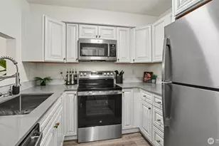 11543 SE 175th St, Renton, WA 98058 - Photo 8