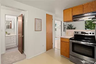 161 SW 185th St, Normandy Park, WA 98166 - Photo 16