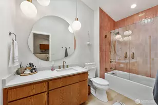 5126 S Garden Loop Rd, Seattle, WA 98118 - Photo 18