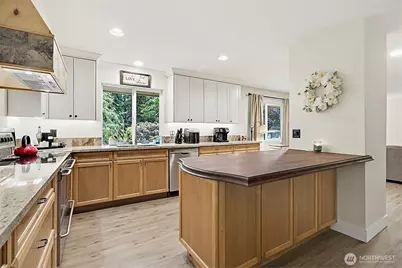 16624 SE 240th Street, Kent, WA 98042 - Photo 8