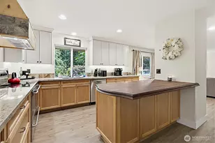 16624 SE 240th St, Kent, WA 98042 - Photo 8