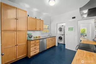 932 Martin Luther King Jr Way, Seattle, WA 98122 - Photo 16