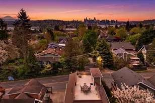 400 NE 50th St, Seattle, WA 98105 - Photo 32