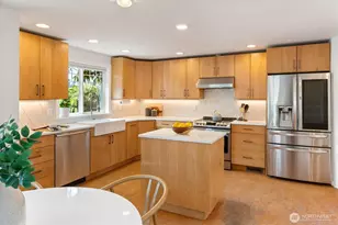 7264 27th Ave NE, Seattle, WA 98115 - Photo 10
