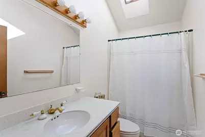 580 Mount Olympus Avenue SE, Ocean Shores, WA 98569 - Photo 22