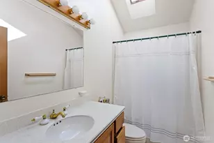 580 Mt Olympus Ave SE, Ocean Shores, WA 98569 - Photo 22