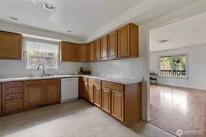 8389 SW Harmon Street, Port Orchard, WA 98367 - Photo 12