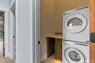 10715 2nd Ave NW, Seattle, WA 98177 - Photo 24