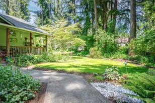 17607 Vine Ln SE, Yelm, WA 98597 - Photo 18