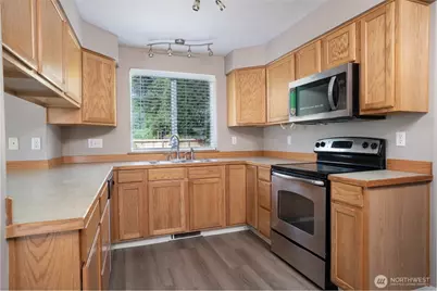 5221 64th Street W, University Place, WA 98467 - Photo 12