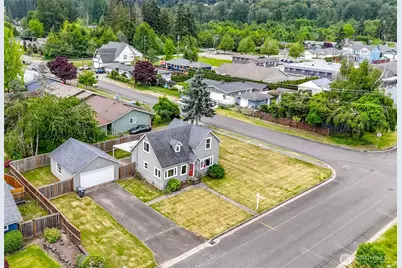 1220 9th Ave SW, Puyallup, WA 98371 - Photo 6