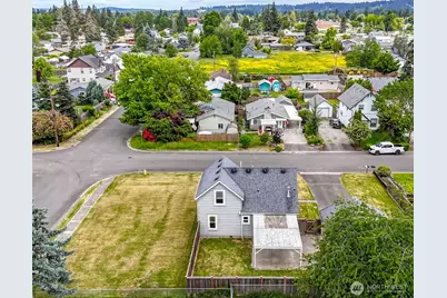 1220 9th Ave SW, Puyallup, WA 98371 - Photo 8