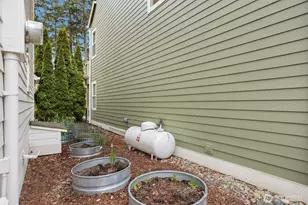 300 Wyatt Way NE, Bainbridge Island, WA 98110 - Photo 26