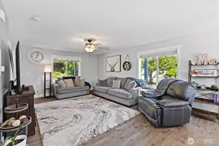 2435 Baldwin Pl, Blaine, WA 98230 - Photo 8