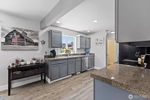 2435 Baldwin Pl, Blaine, WA 98230 - Photo 12